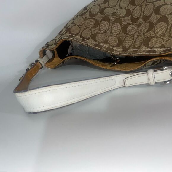 Coach Tan and White Signature Shoulder Bag - Picture 6 of 9